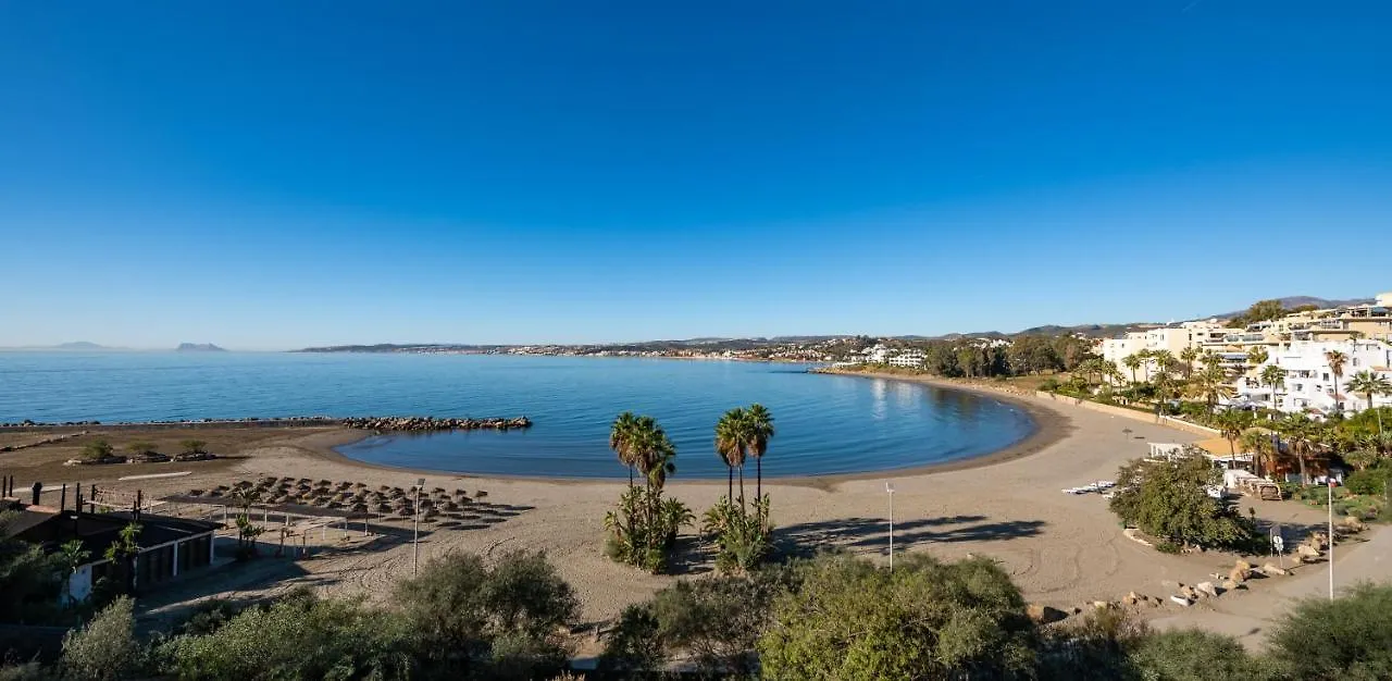Charming Beachfront Apartment In Estepona Marina 0*,